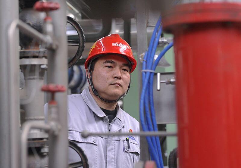 用匠心守护——记河南能源2022年度大工匠濮阳园区化肥事业部出产技术部部长王斌