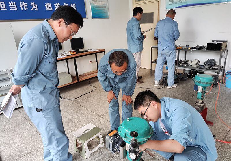 濮阳园区：搭建较量平台  造就技术人才